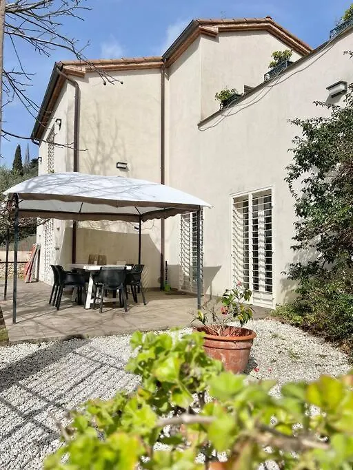 Villino Mami Con Piscina E Vista Mare Panoramica Vila Mommio 0*,